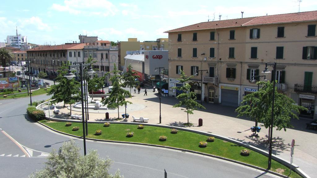 Excelsior Apartment Piombino Exterior photo